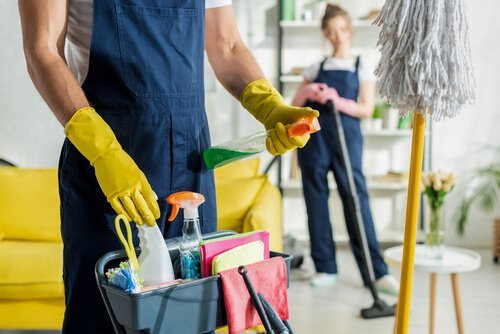 where can i book the finest airbnb cleaning 1